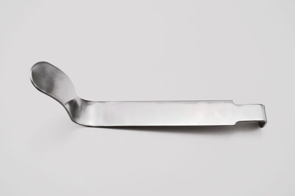 Deltoid Retractor